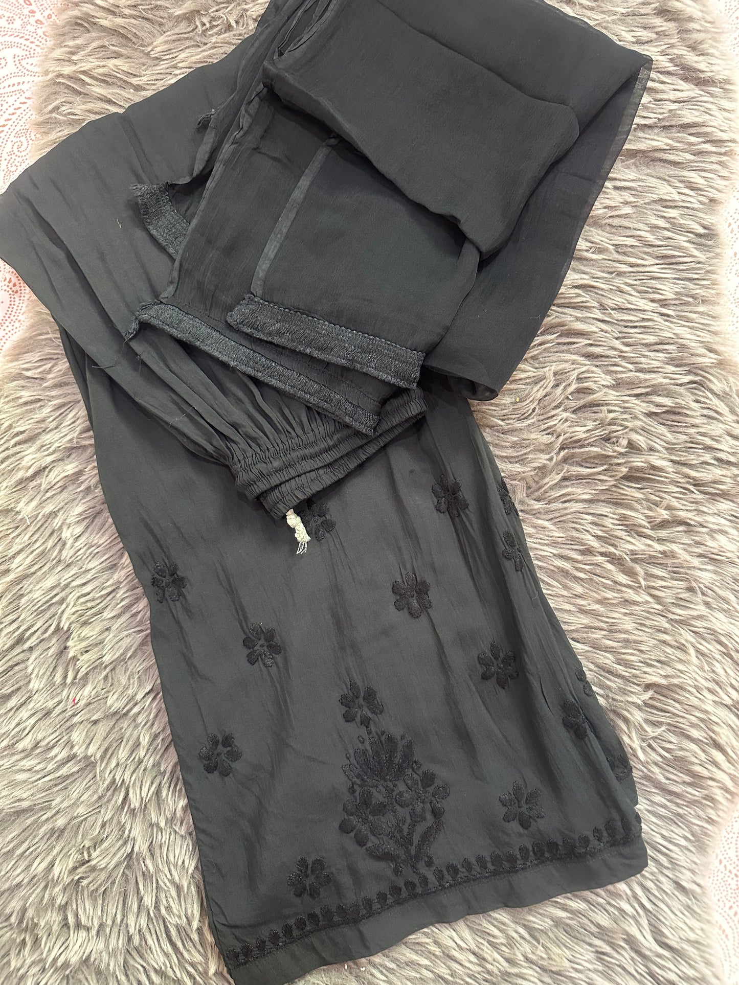 BLACK MODAL 3 PIECE SET