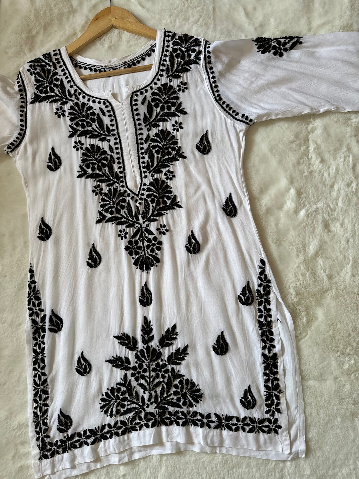 BLACK AND WHITE 3 PIECE SHORT KURTA MODAL SET