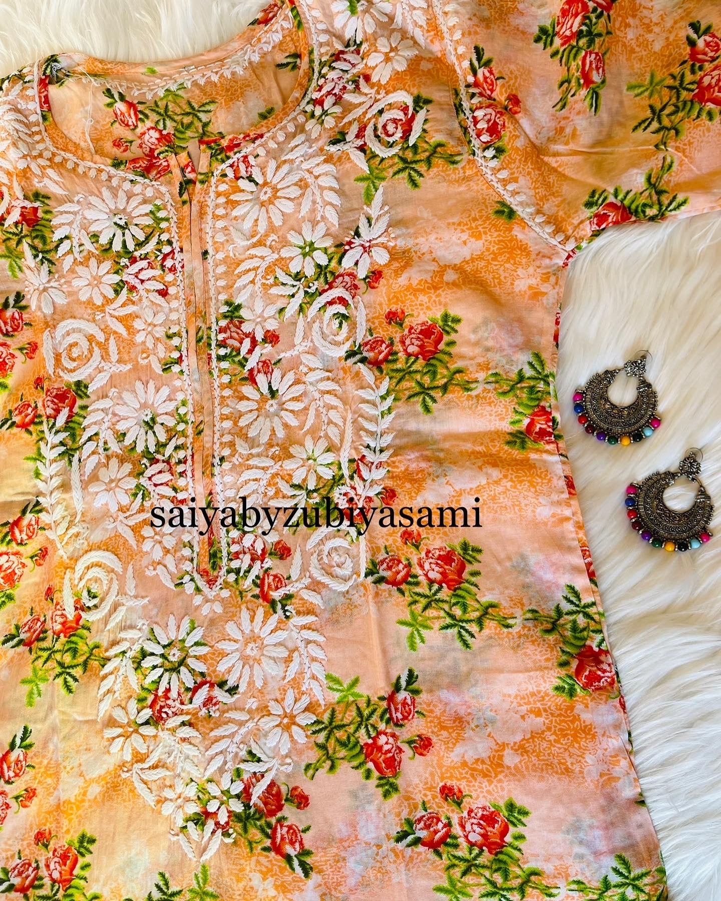 GUL-E-MULMUL FLORAL PRINT PEACH KURTA